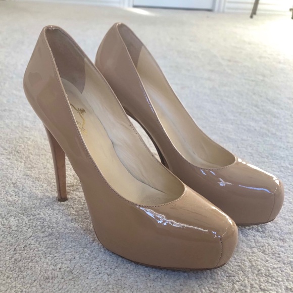 Footcandy platform classic nude/tan heels. - Picture 1 of 9